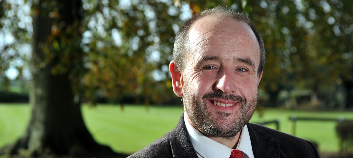 image of Dr Andrew Hemmings