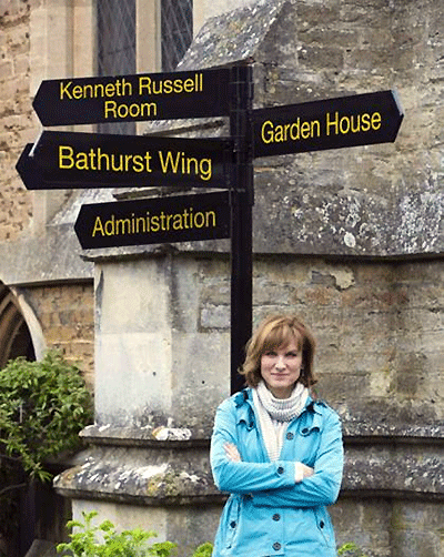 fiona bruce antiques roadshow