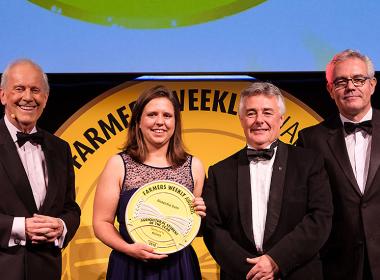 Alex Dunn winning Farmers Weekly award 2018