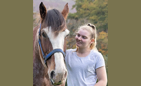 Lily Thomas with horse